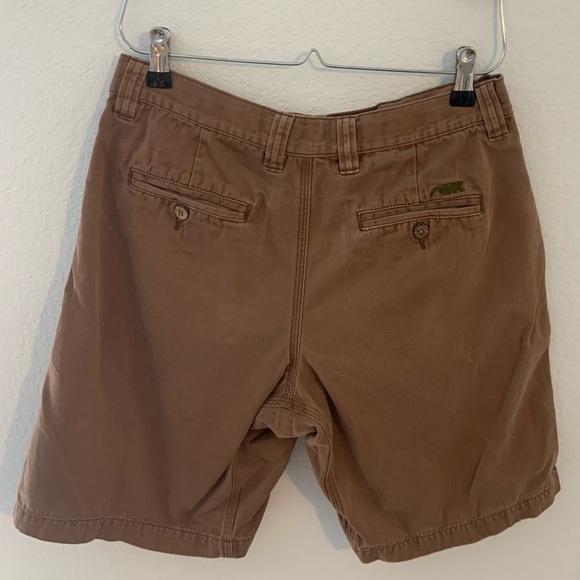 Mountain Khakis Men’s Solid 10” Short - Picture 4 of 11